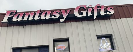 Sky Sins_ porn model pic