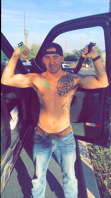 Onlycandyking model sexy photos