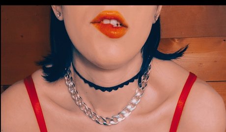 onlybodylady_ star xxx picture