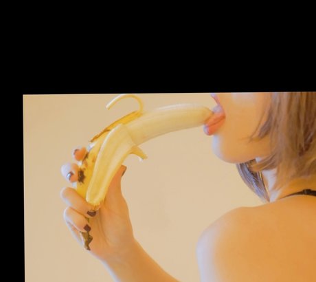 onlybodylady_ perfect model picture