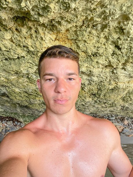 Adam Dior perfect model pictures