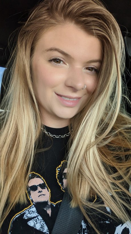 Olivia wild best actress pics