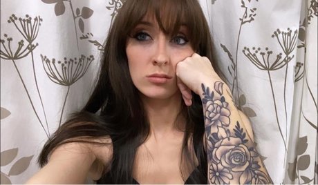 Olivia Gray art actress picture