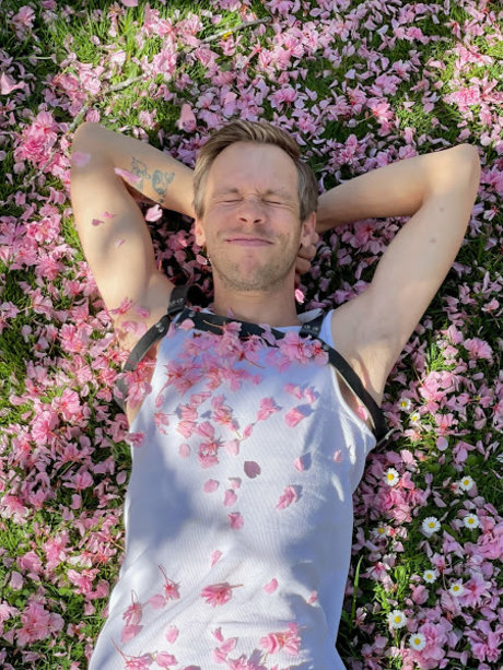 Oliver Rogers model high quality images