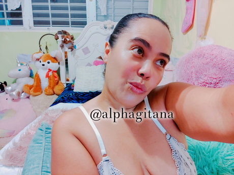 Airam Sevein model pornographic photo