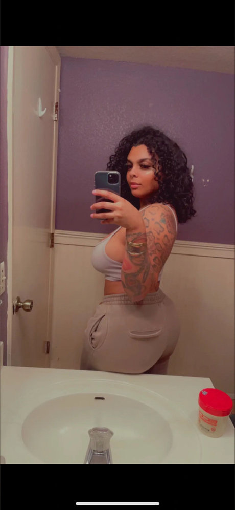 PAIDTAYYY pornstar hot image