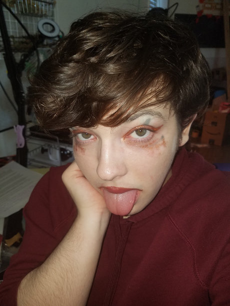 Mucca nudes actress photo