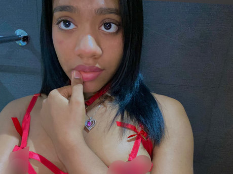 Ova pornstar pretty photo