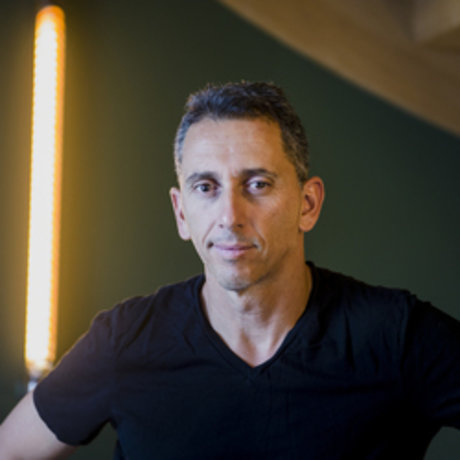 Oren sexy star photo