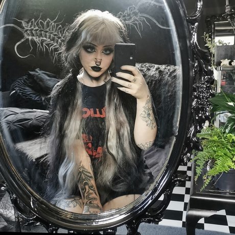 Opal Grey model xxx image