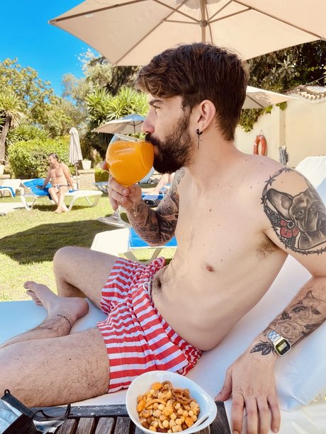 _Acostajoche pretty star archive