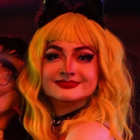 Tox model art gallery