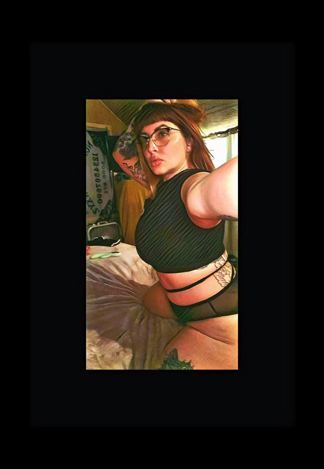 _BB R B_ nudes star galleries