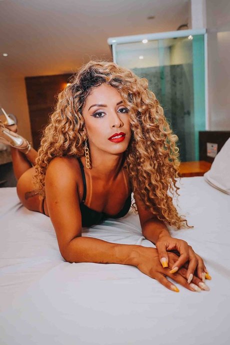 Patricia Miranda model perfect gallery