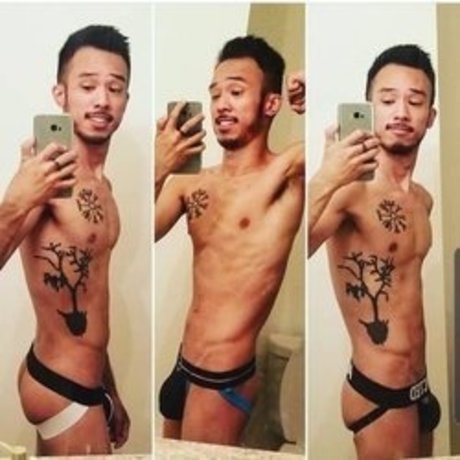 Parker West star erotic images