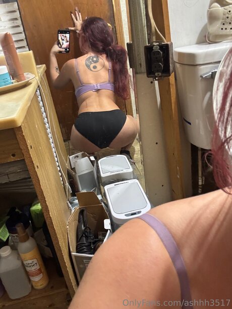 Ashhh star adult photo