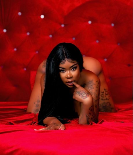 Annasky top actress photo