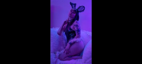 Aphrodites__muse star sexy img