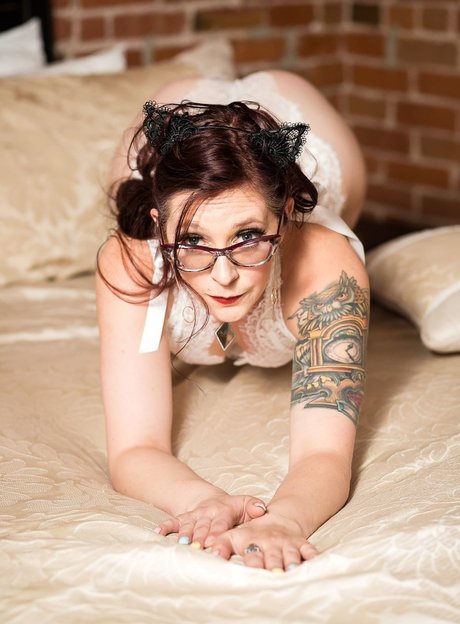 Pandora Perils perfect star pics