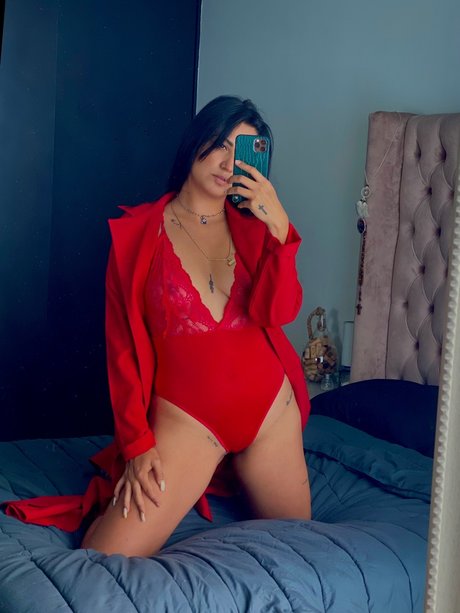 Lapalomanegra exclusive model archive