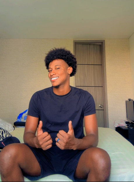 Aronx2a adult actress photos