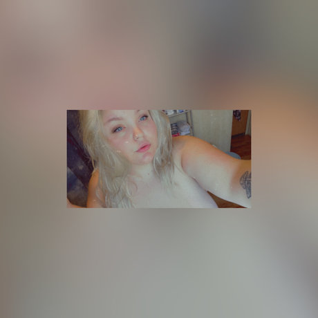 Alannah Valencia nudes pornstar archive