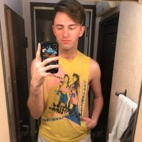 Perry Cavalari model galleries