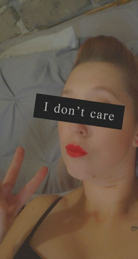 Penelope Syns model pretty archive