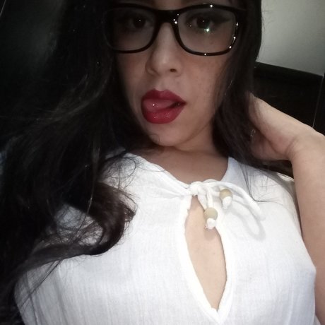 swinger milf onlyfans exclusive pics