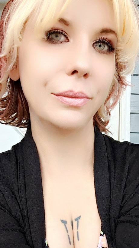 annie stesia xo exclusive pornstar photo