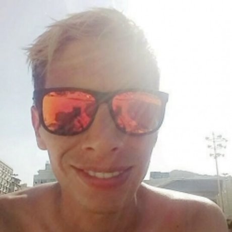 Francisco G Reyes model hot pic