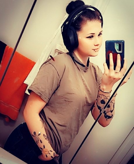 CosplayKitty307 top model gallery