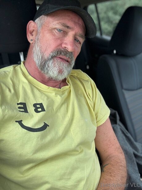 Daddy bear sexy star pic