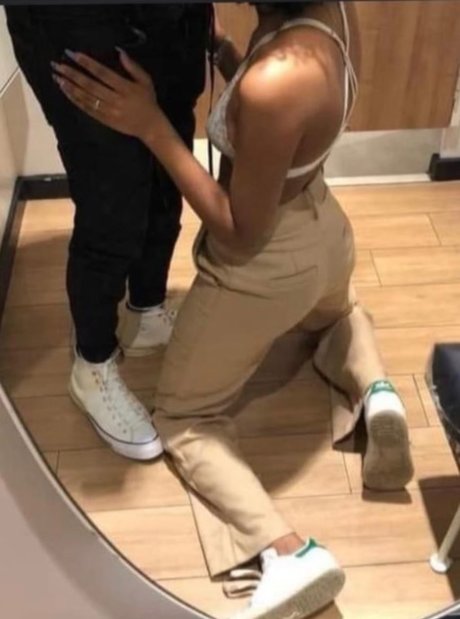 DaddyWood porn actress pictures