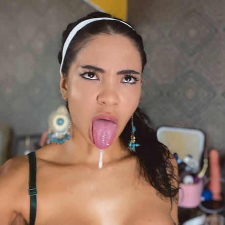 Cinnamon love xxx star images