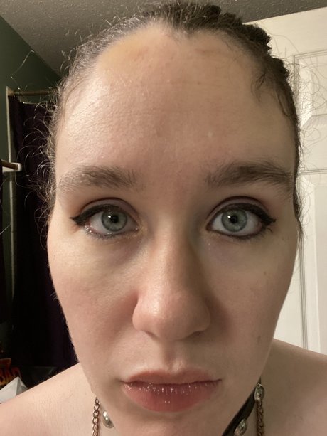 Pheonix Queen pornographic actress archive