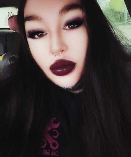 Pheadra model pornographic pics