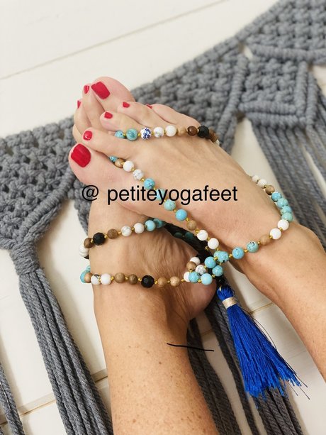 Miss petite yoga feet pornstar hot pic