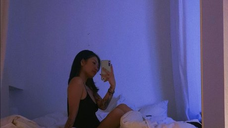 PetiteFleur nude actress img