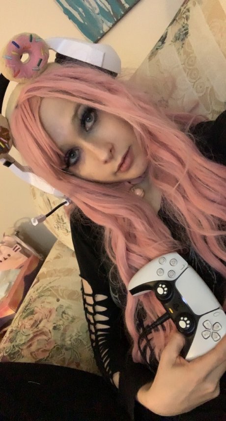 Emo Kitten nice pornstar images