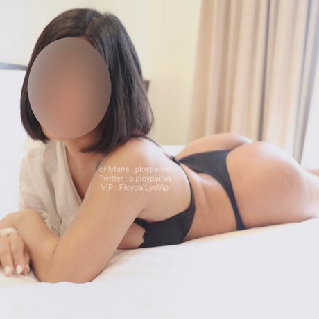 _PloypaiLyn erotic model archive