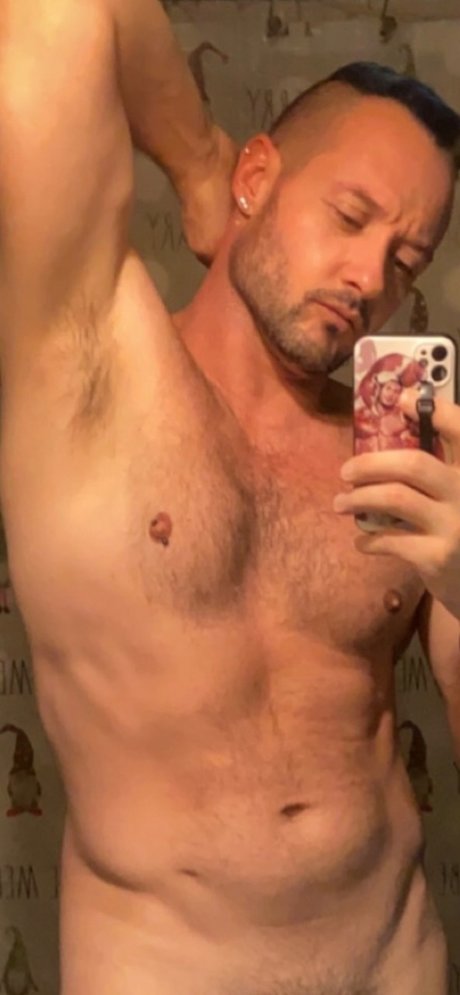 TaurusTony model erotic photo