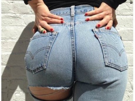 Azulina beautiful actress pictures