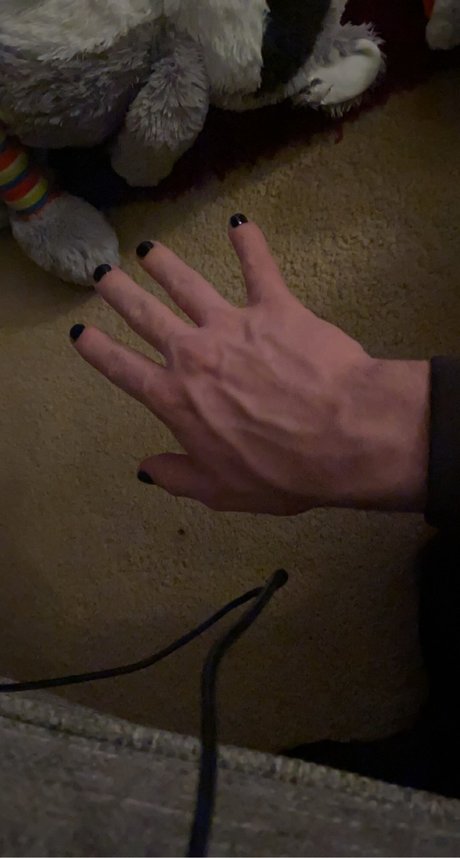 Ch0ke and veins pretty actress gallery