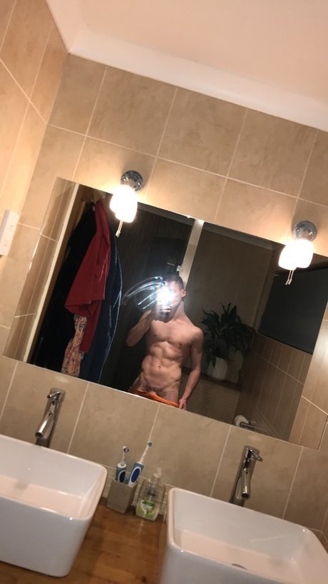 Ch0ke and veins model perfect picture