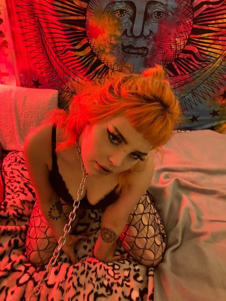 Pixie Rose sex model archive