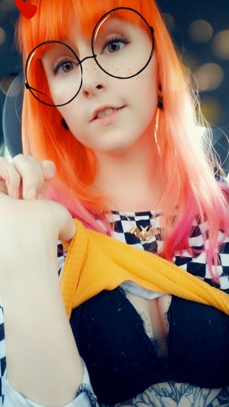 Its Pinky I swear_ porn star img