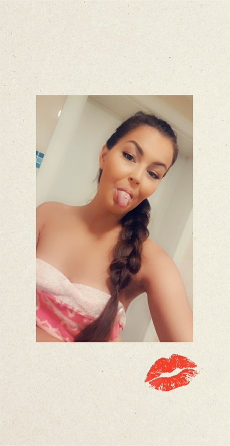 Cindy Shine model exclusive gallery