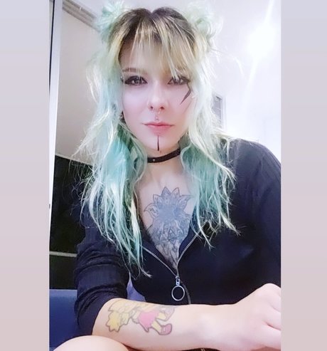 CHLOE adult star galleries