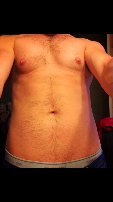 Corey Wakes star nude picture